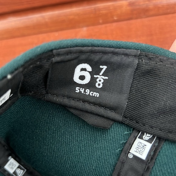 Oakland Athletics New Era Fitted Baseball Hat - Picture 6 of 6